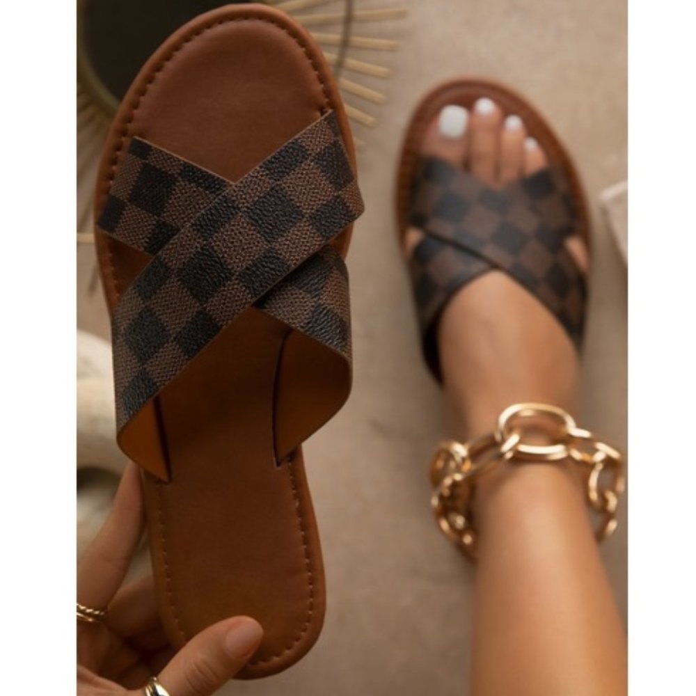 NEW Checkered Cross Strap Open Toe Slip On Sandals